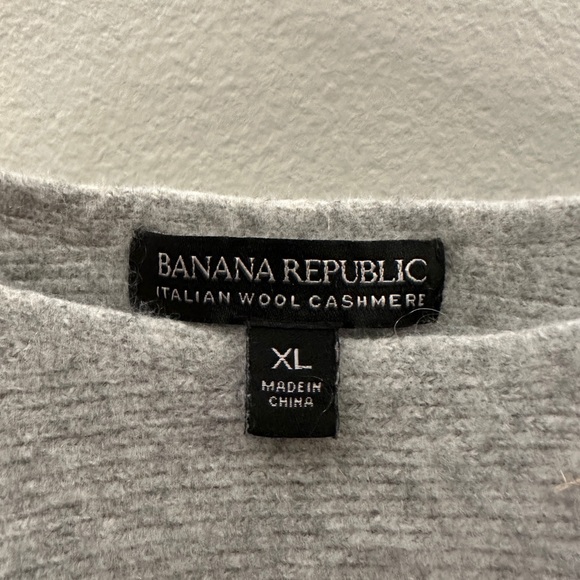 Banana Republic - Picture 2 of 2